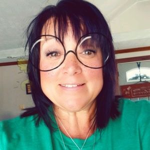 Meet your Posher, Stacey